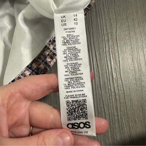 Asos Design Boucle Tweed Front Zip Mini Skirt with Pockets Size 10 - Picture 6 of 8